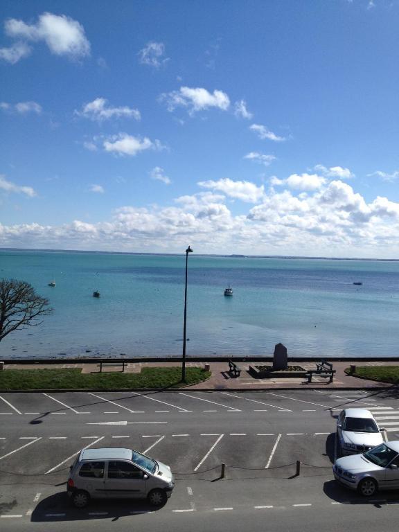 Le Querrien Hotel Cancale Luaran gambar